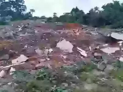 Primary School collapses!